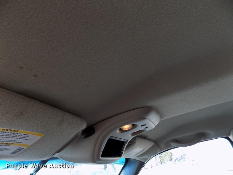 image for item FH9154 2004 Chevrolet Silverado 3500 LS Ext. Cab pickup truck