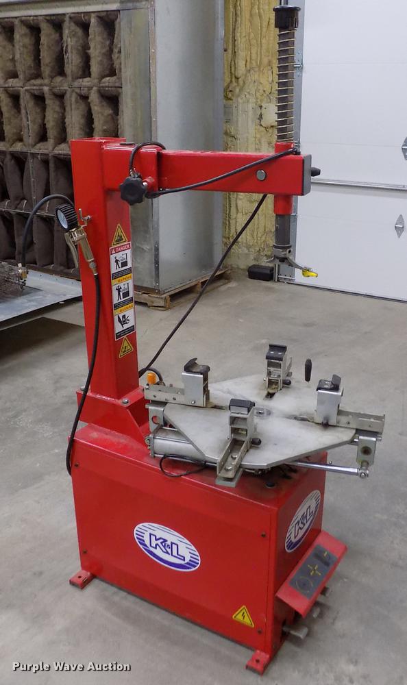 2016 K&L MC680 motorcycle tire changer in Montezuma, KS Item FH9157