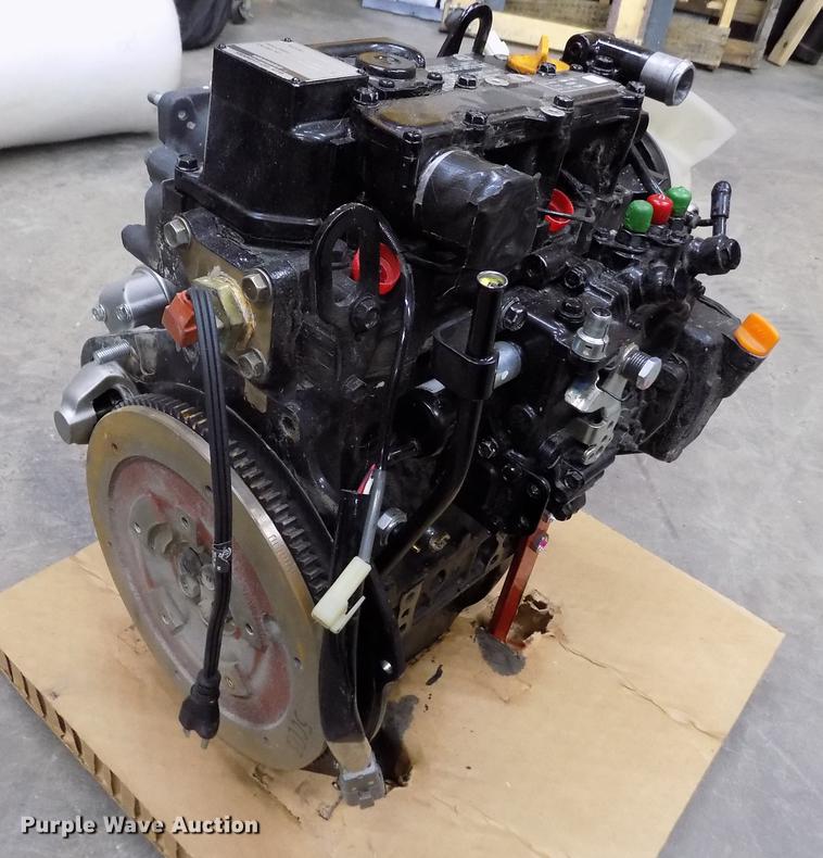 image for item FH9165 2012 Yanmar 3TNM72-A 0.904L three cylinder diesel engine