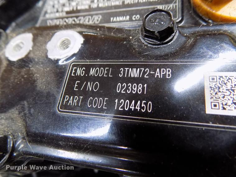 image for item FH9165 2012 Yanmar 3TNM72-A 0.904L three cylinder diesel engine