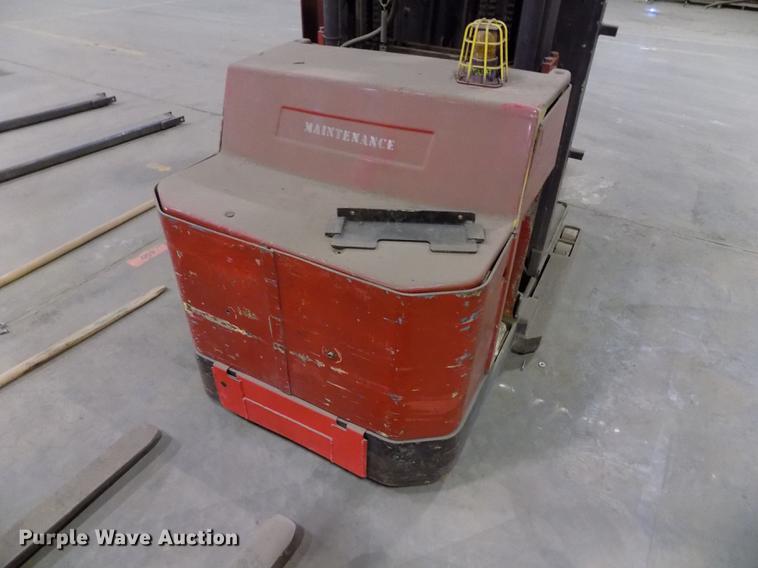 image for item FH9372 Raymond R30ES forklift