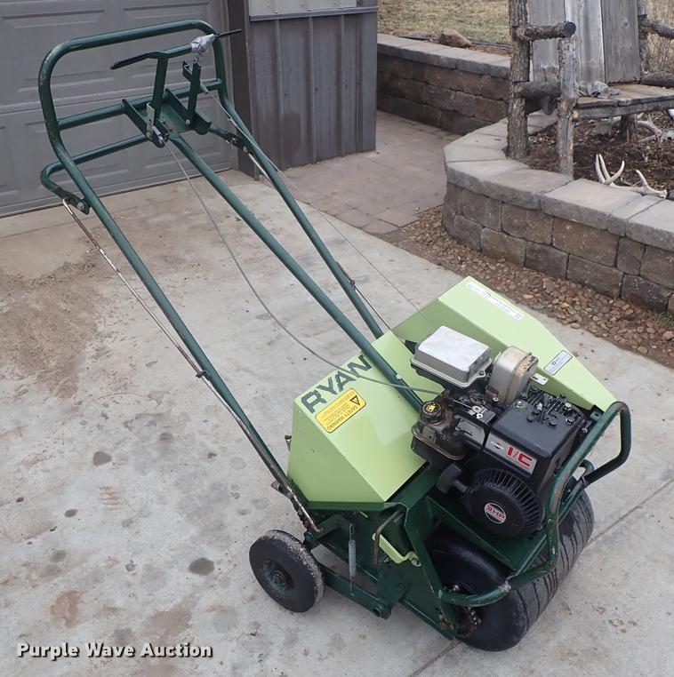 image for item FL9580 Ryan Lawnaire IV aerator