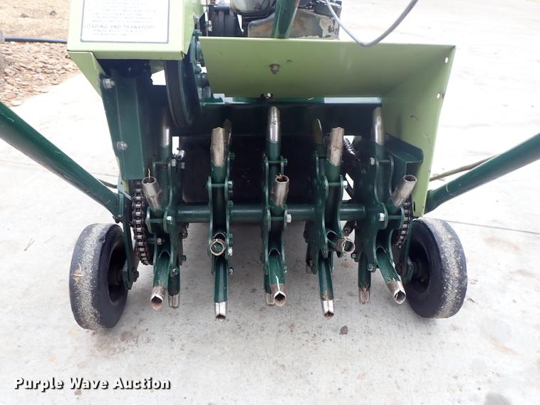 image for item FL9580 Ryan Lawnaire IV aerator