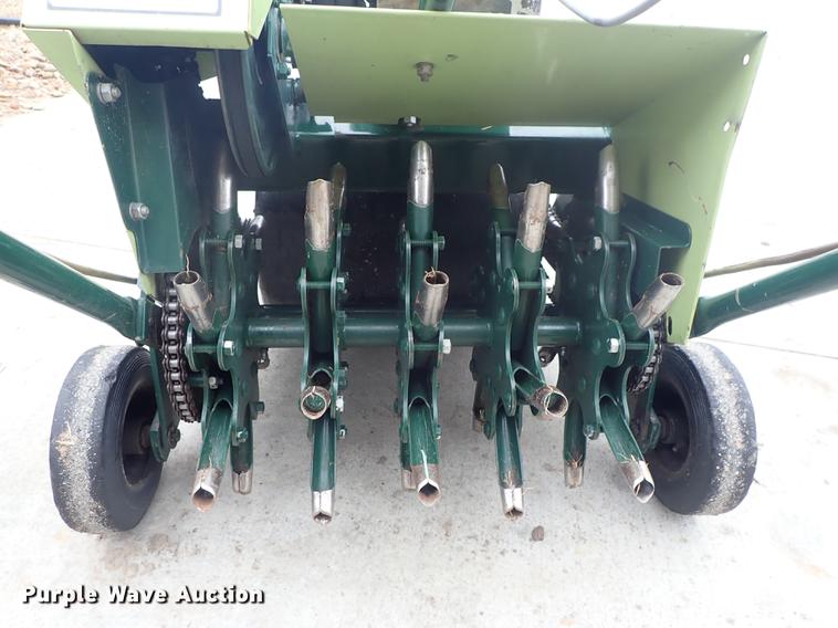 image for item FL9580 Ryan Lawnaire IV aerator