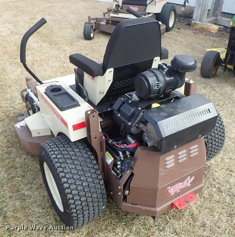 image for item FL9582 Grasshopper 227 ZTR lawn mower