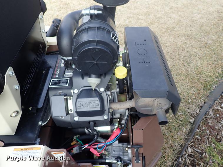 image for item FL9583 Grasshopper 227 ZTR lawn mower