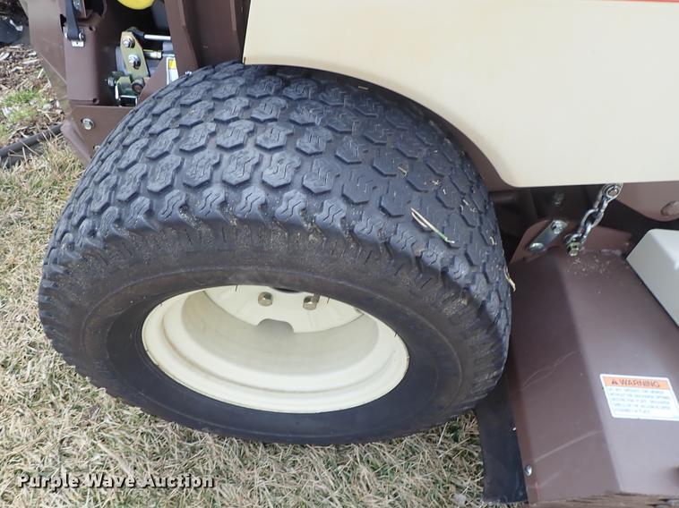 image for item FL9583 Grasshopper 227 ZTR lawn mower