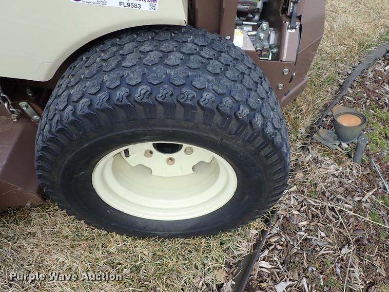 image for item FL9583 Grasshopper 227 ZTR lawn mower