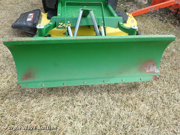 image for item FL9584 John Deere Z425 ZTR lawn mower