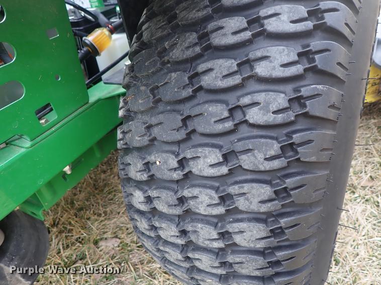 image for item FL9584 John Deere Z425 ZTR lawn mower