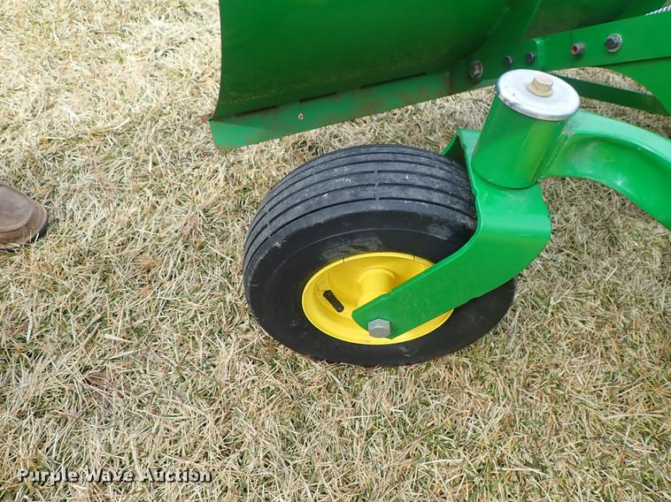 image for item FL9584 John Deere Z425 ZTR lawn mower