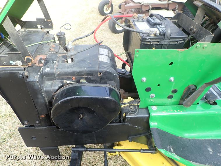 image for item FL9585 John Deere 314 lawn mower