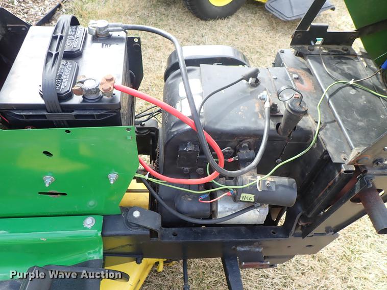 image for item FL9585 John Deere 314 lawn mower