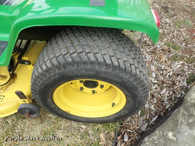 image for item FL9585 John Deere 314 lawn mower