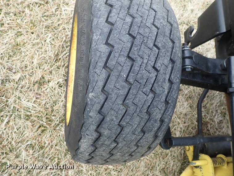 image for item FL9585 John Deere 314 lawn mower