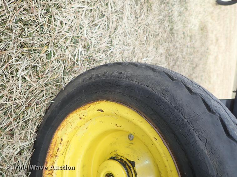 image for item FL9585 John Deere 314 lawn mower