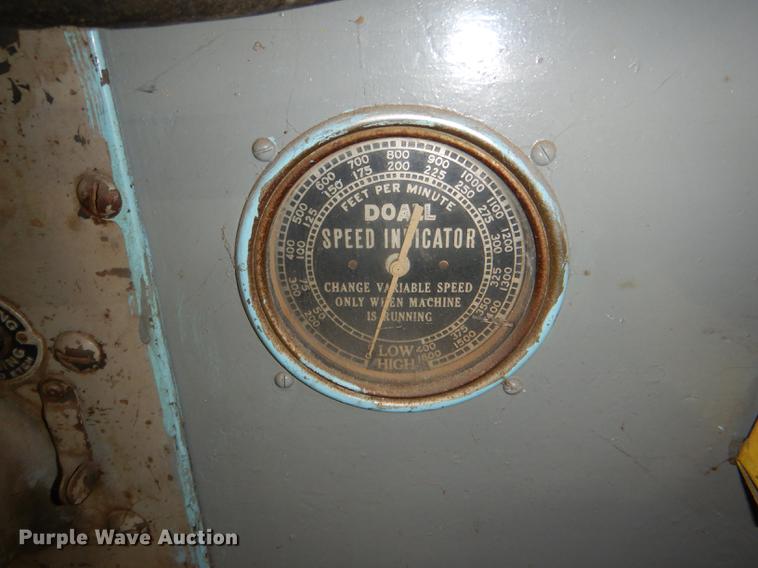 image for item FM9932 Do All V-36 bandsaw