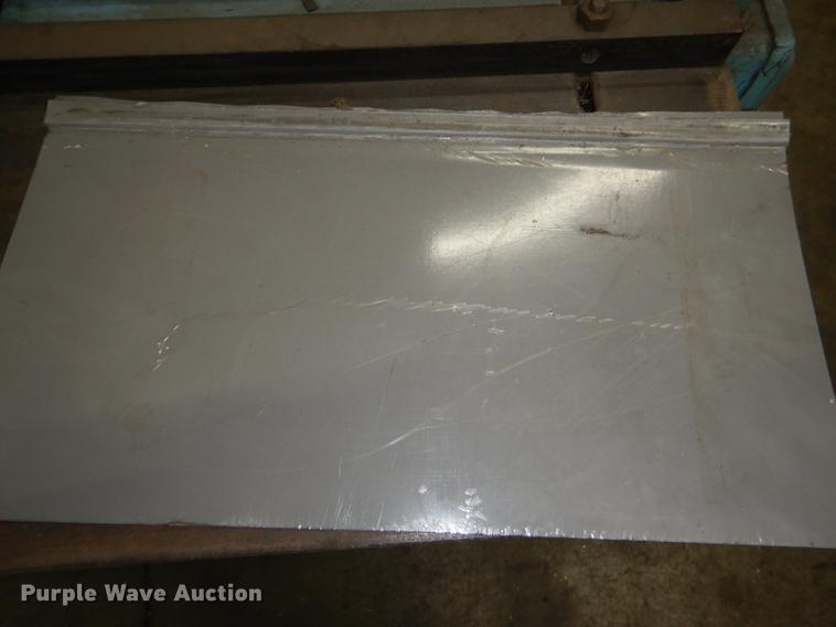 image for item FM9936 Lock Former sheet metal machine