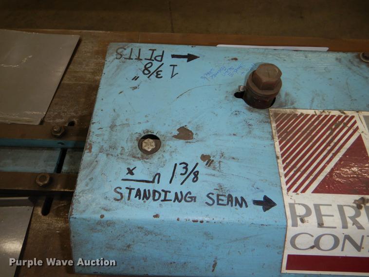 image for item FM9936 Lock Former sheet metal machine