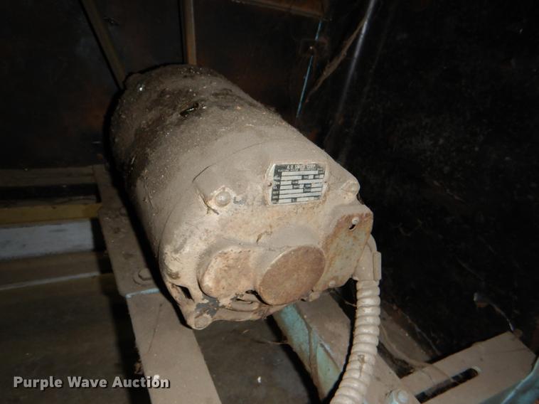 image for item FM9936 Lock Former sheet metal machine