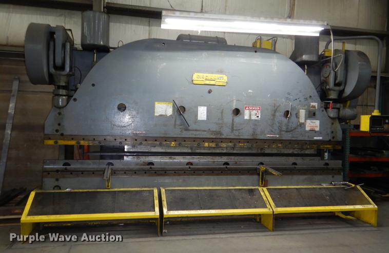 image for item FM9937 Cincinnati 9 press brake