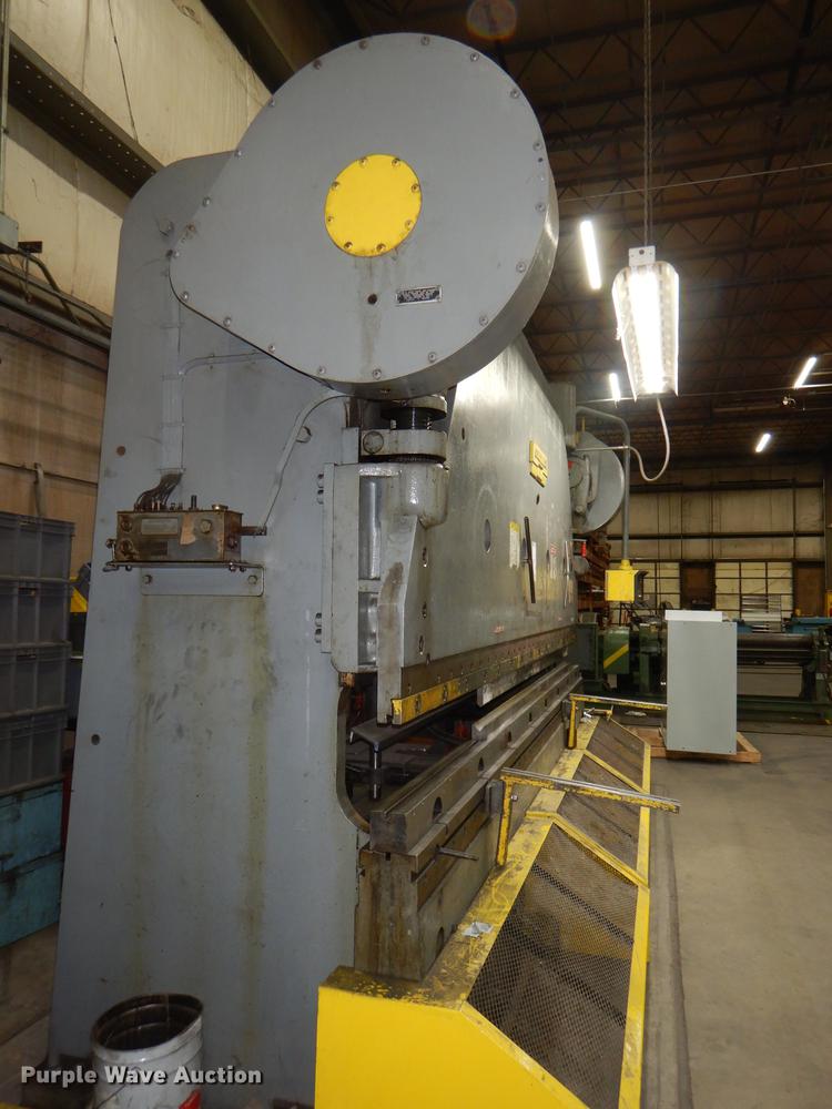 image for item FM9937 Cincinnati 9 press brake