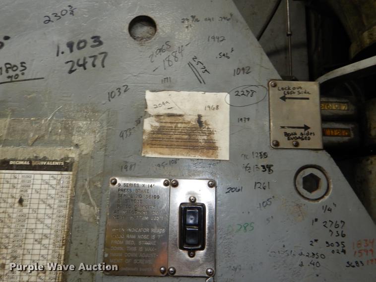 image for item FM9937 Cincinnati 9 press brake