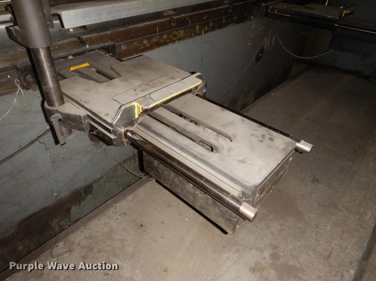 image for item FM9937 Cincinnati 9 press brake