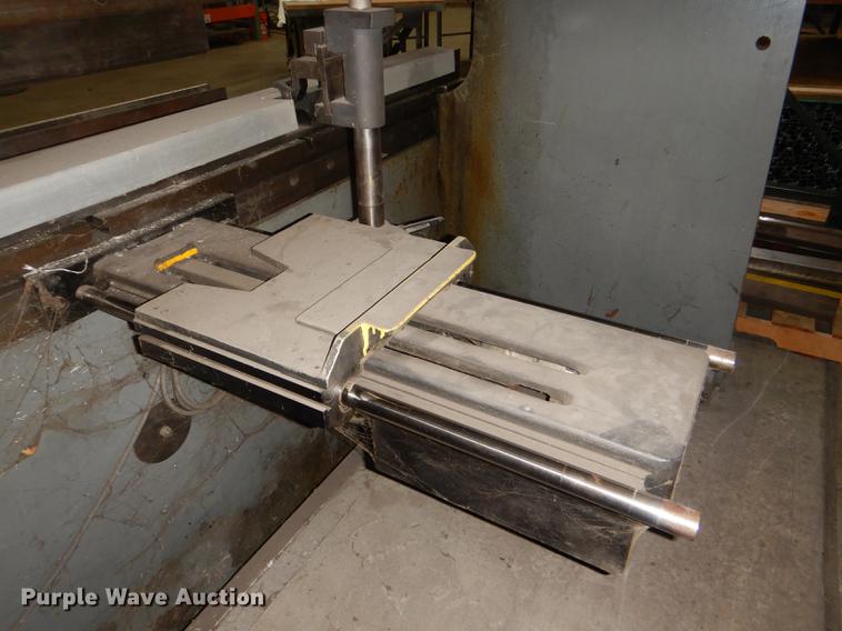 image for item FM9937 Cincinnati 9 press brake