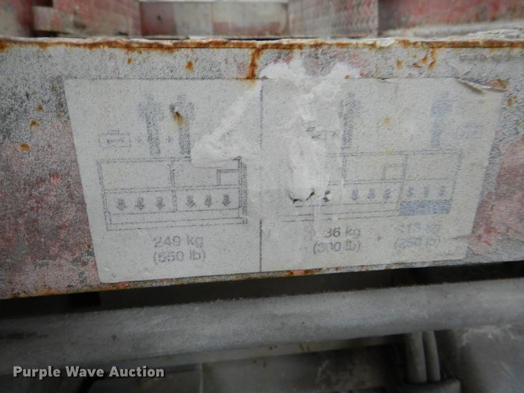 image for item FM9939 Skyjack SJIII 3219 scissor lift