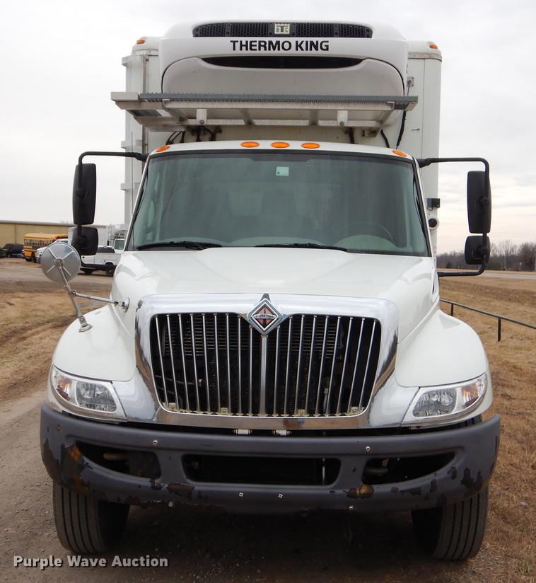 image for item FQ9628 2008 International 4300 refrigerated truck