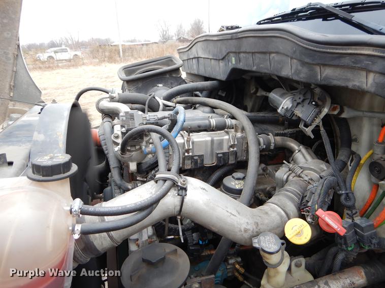 image for item FQ9628 2008 International 4300 refrigerated truck