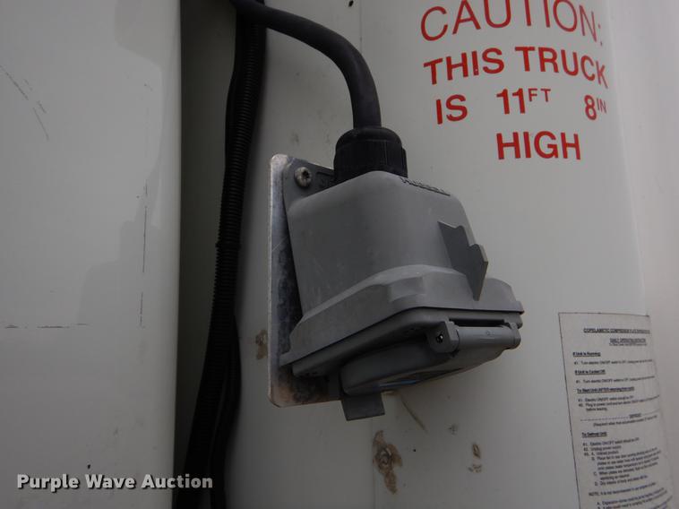 image for item FQ9628 2008 International 4300 refrigerated truck