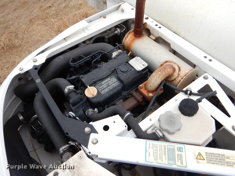 image for item FQ9628 2008 International 4300 refrigerated truck