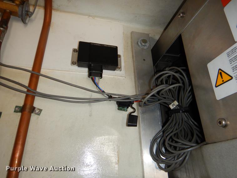 image for item FQ9628 2008 International 4300 refrigerated truck