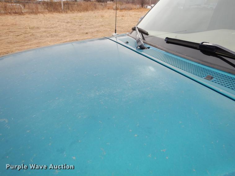 image for item FQ9629 1993 Ford Ranger STX SuperCab pickup truck