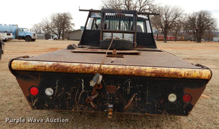 image for item FQ9650 1997 Ford F350 XL flatbed pickup truck