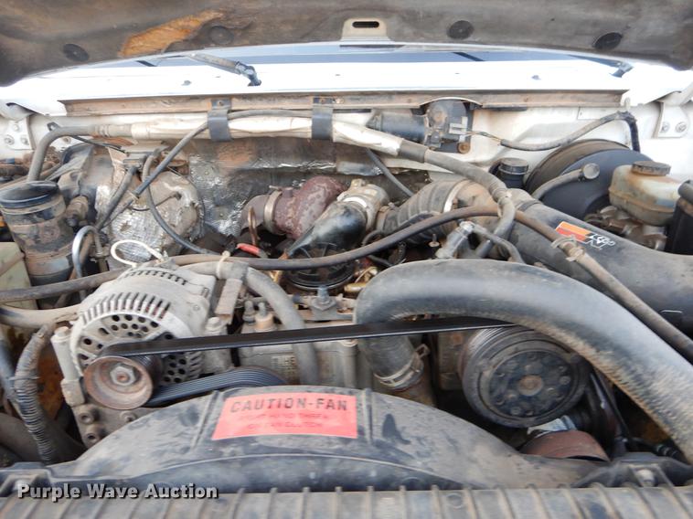 image for item FQ9650 1997 Ford F350 XL flatbed pickup truck