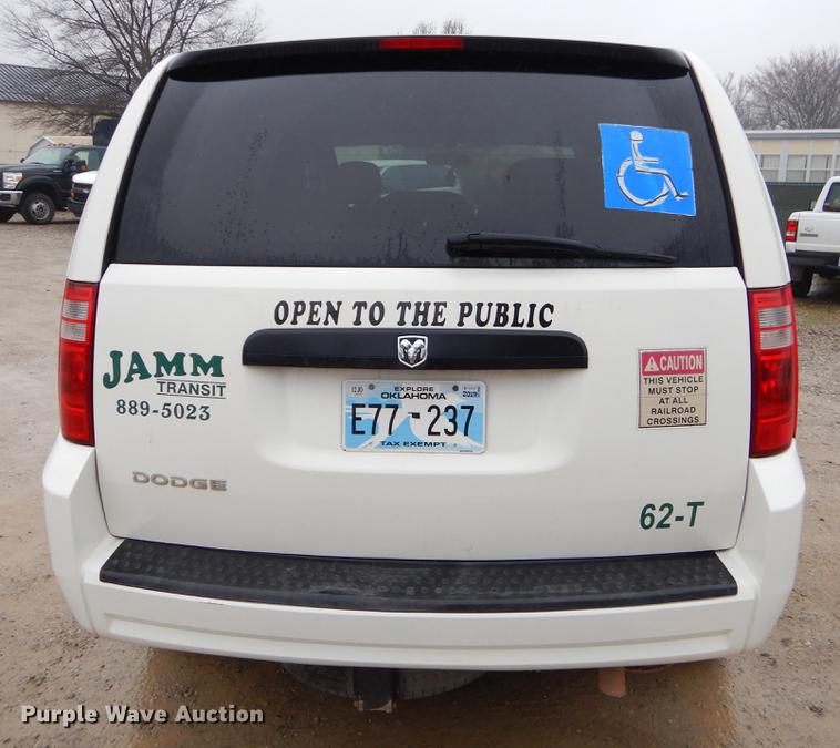image for item FQ9651 2010 Dodge Grand Caravan van