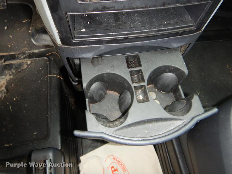 image for item FQ9651 2010 Dodge Grand Caravan van