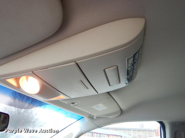 image for item FQ9651 2010 Dodge Grand Caravan van