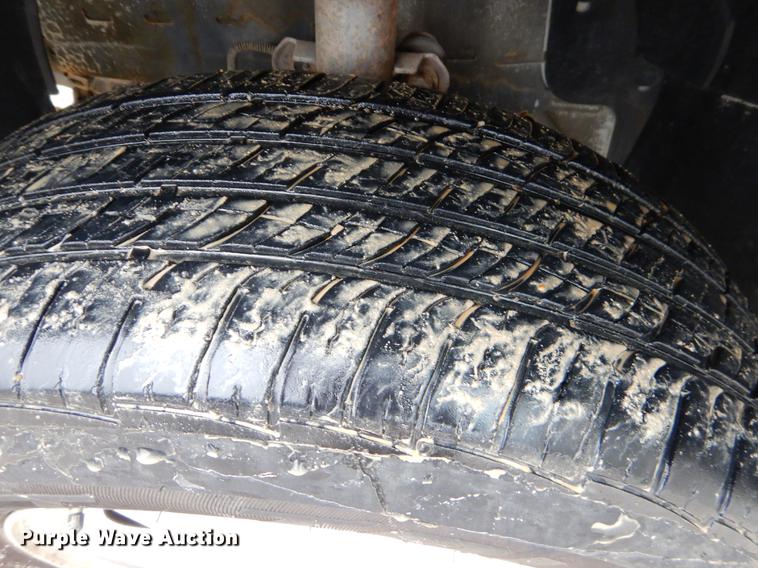 image for item FQ9651 2010 Dodge Grand Caravan van