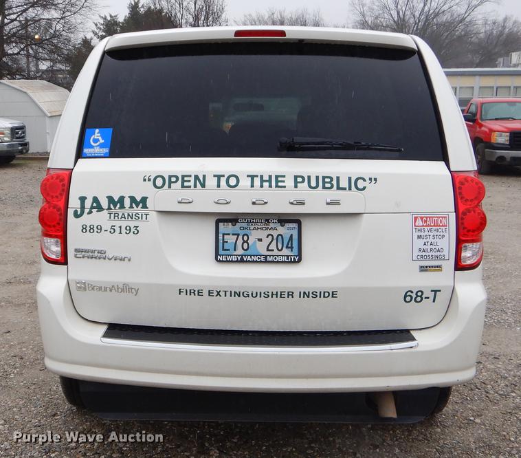 image for item FQ9652 2011 Dodge Grand Caravan van