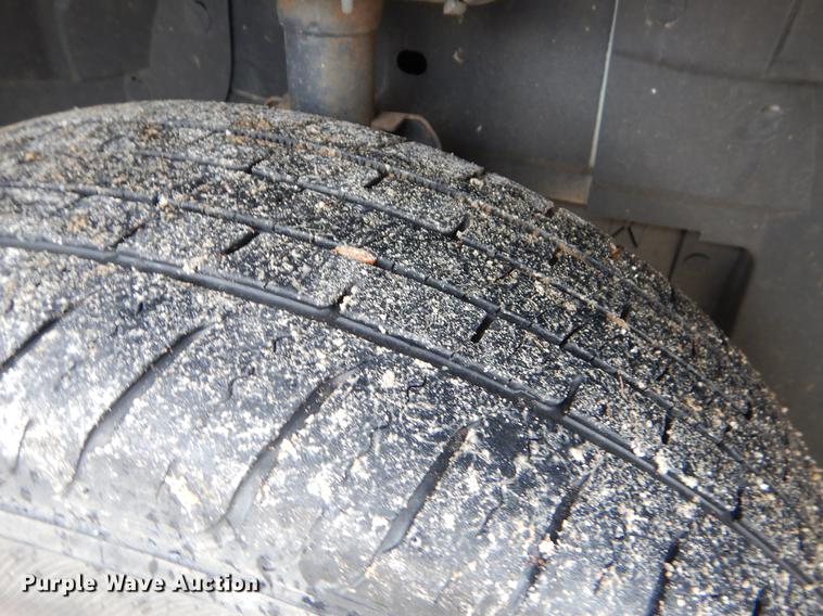 image for item FQ9652 2011 Dodge Grand Caravan van