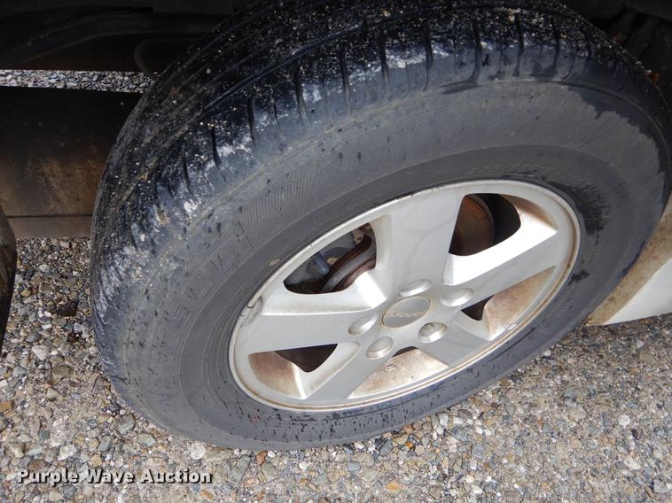 image for item FQ9652 2011 Dodge Grand Caravan van