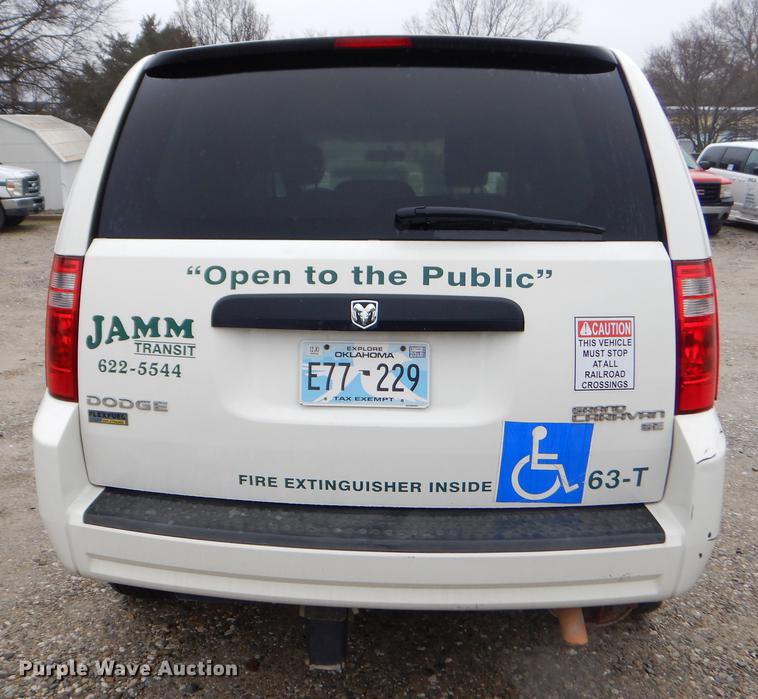 image for item FQ9653 2010 Dodge Grand Caravan van