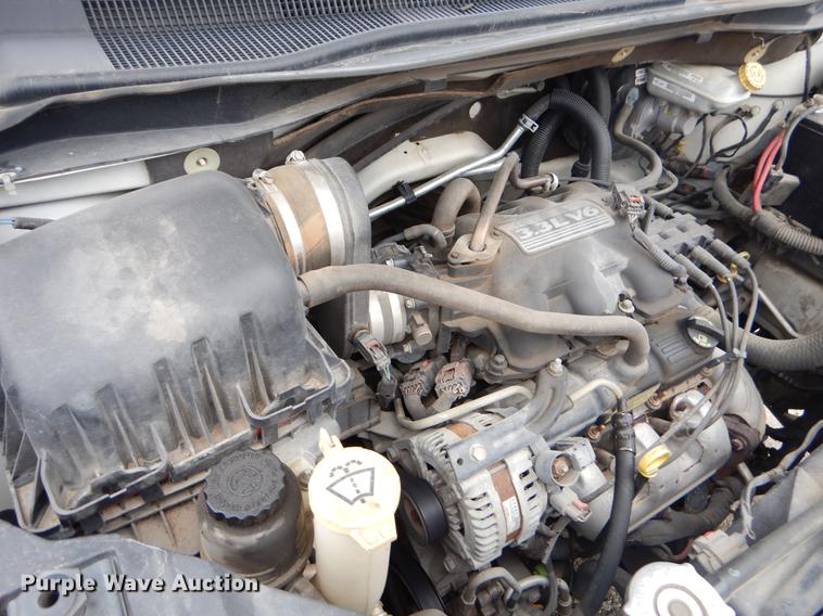 image for item FQ9653 2010 Dodge Grand Caravan van