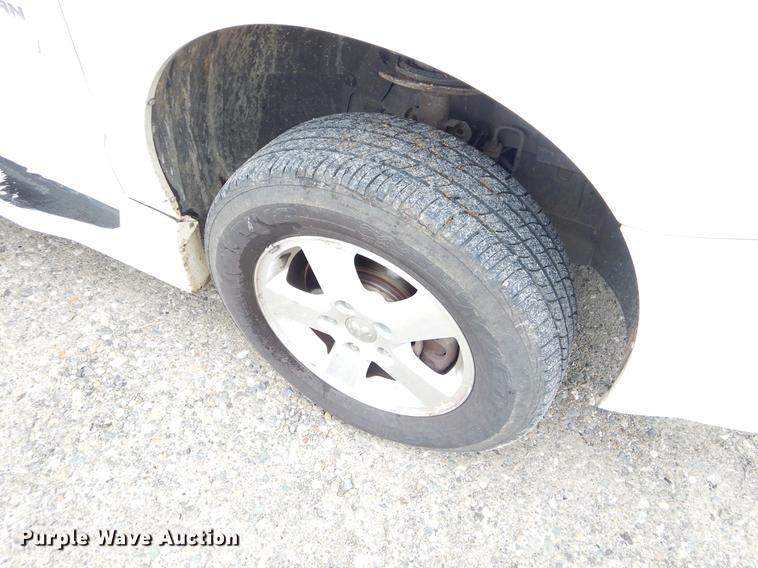 image for item FQ9653 2010 Dodge Grand Caravan van