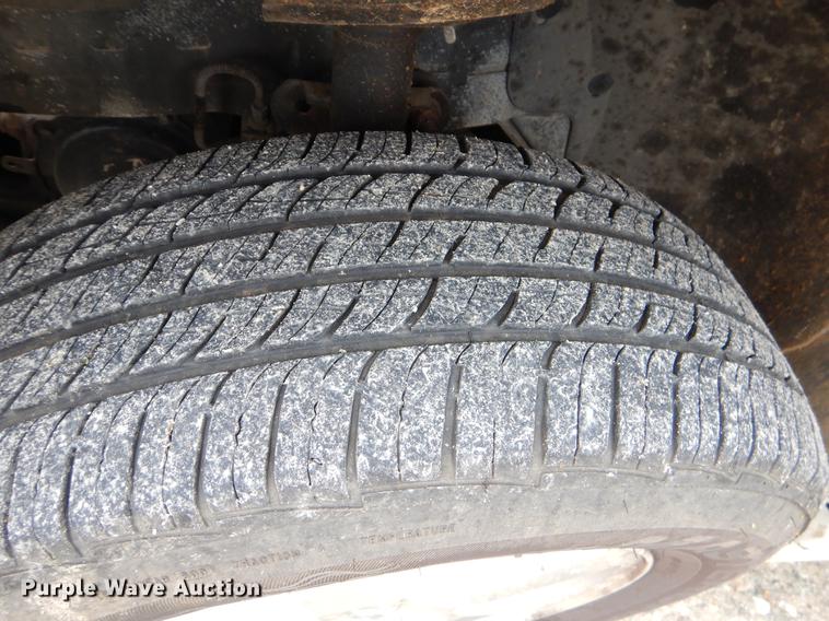 image for item FQ9653 2010 Dodge Grand Caravan van