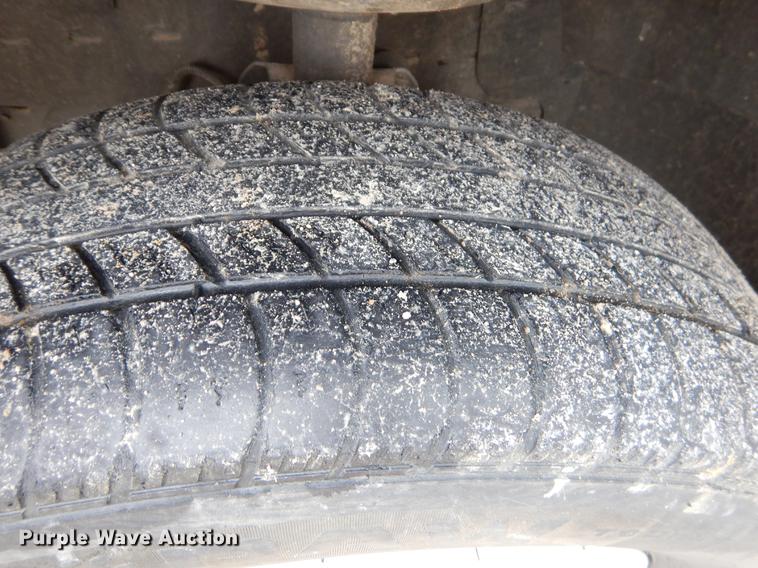 image for item FQ9654 2013 Dodge Grand Caravan van